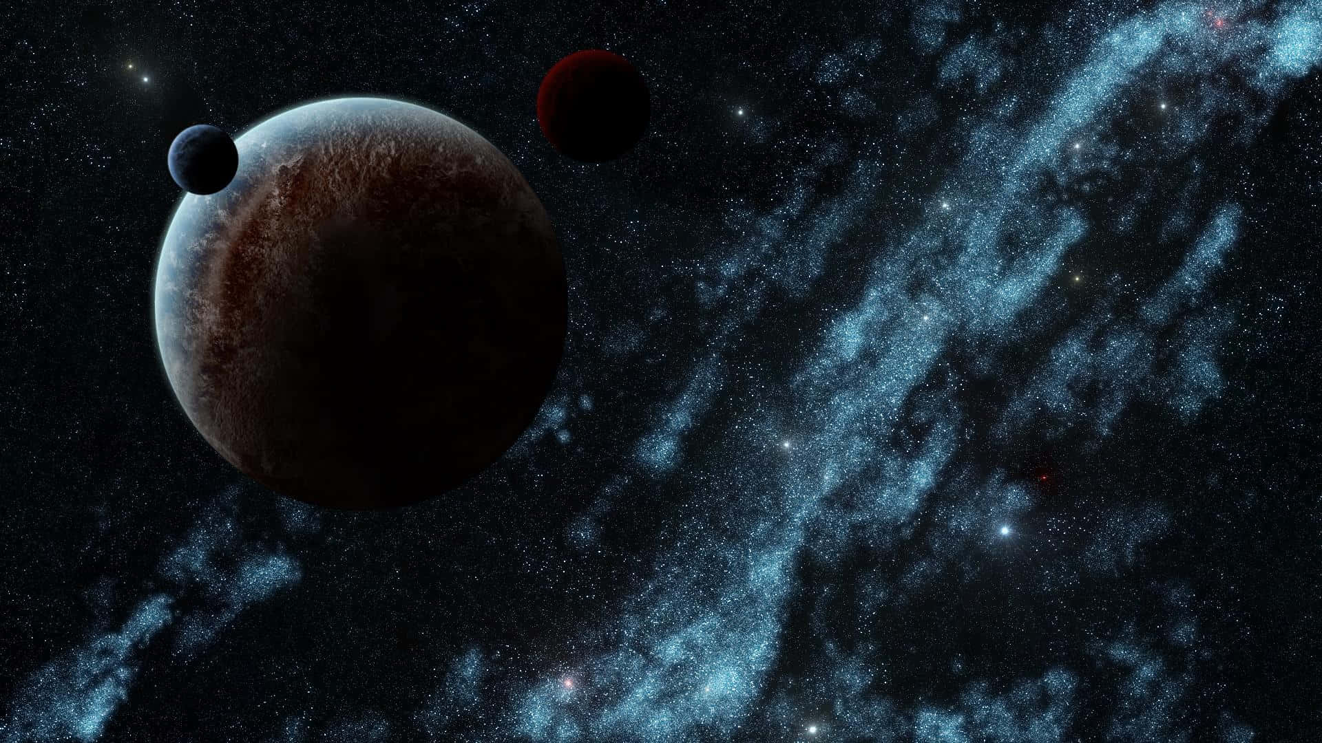 月光 桌布 壁紙 — 一顆巨大的紅褐色行星帶著兩顆衛星，在深空中環繞著旋轉的藍色星雲和遙遠的恆星運行。