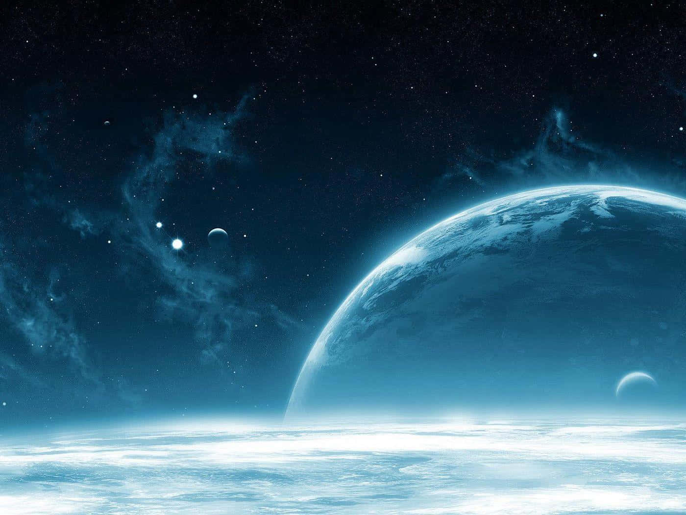 Blue Planet 桌布 壁紙 — 一顆巨大的藍色行星在星空下發光，周圍有旋轉的星雲和遙遠的衛星漂浮在發光的雲海之上。