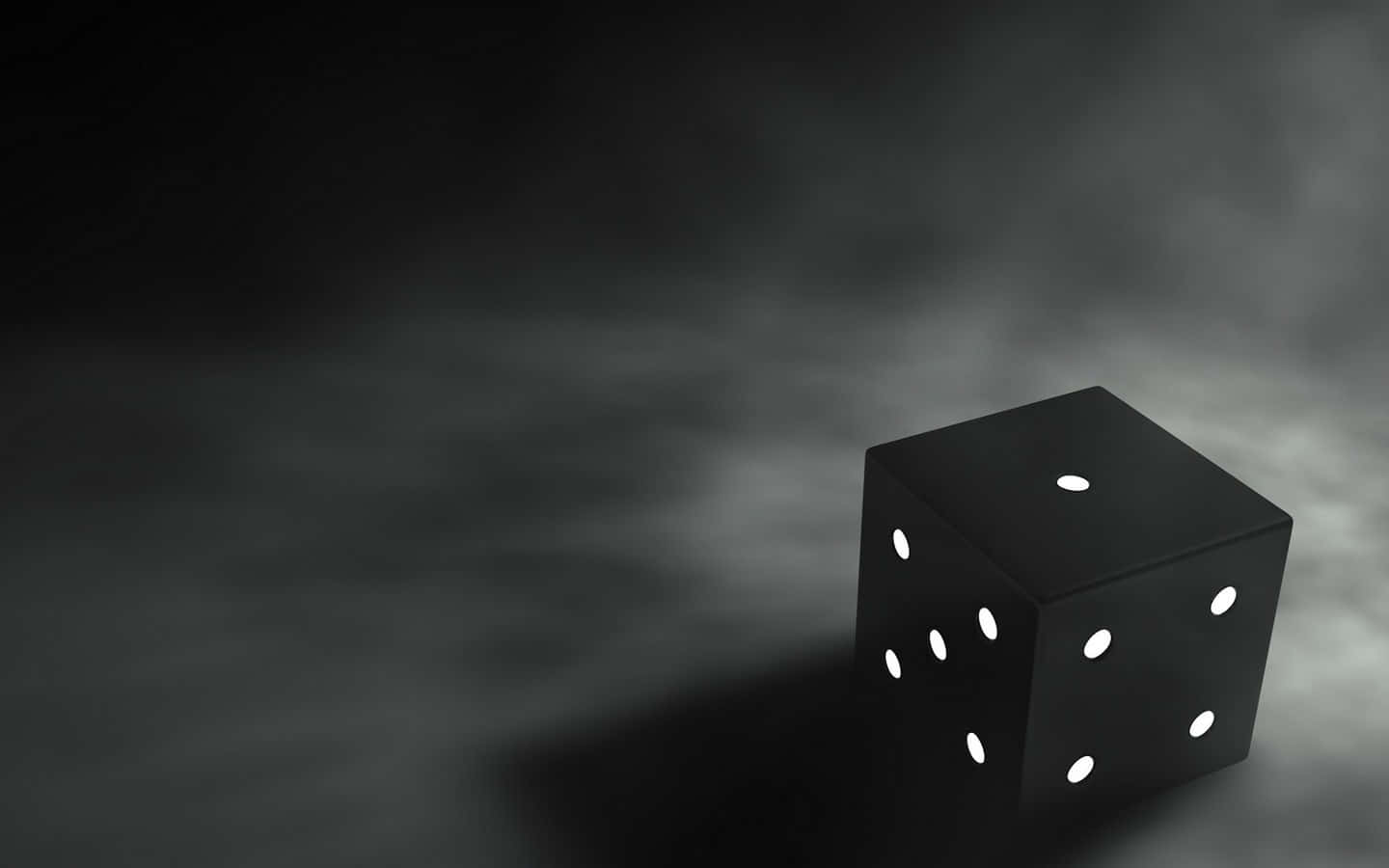 3d Graphics 桌布 壁紙 — 一顆帶有白點的黑色骰子，在迷霧般的黑暗中投下清晰的陰影。