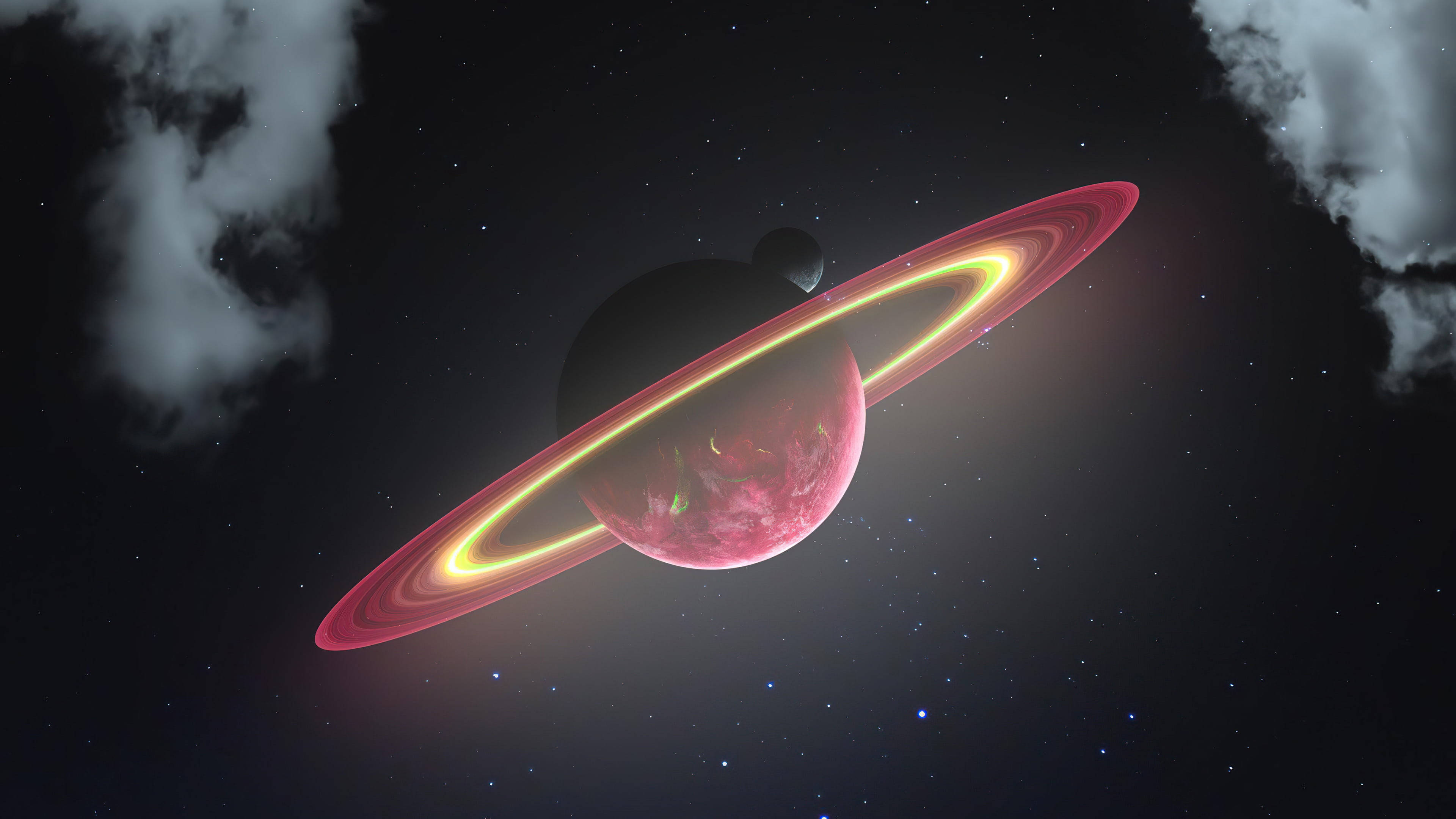 土星 桌布 壁紙 — 一顆發光的紅色行星帶有鮮豔的光環，漂浮在星空中，被宇宙雲層環繞。