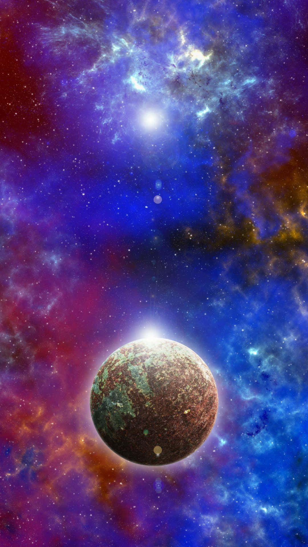 行星動畫 桌布 壁紙 — 一顆發光的行星漂浮在充滿藍色、紫色和紅色的生動宇宙星雲中，下方有一顆明亮的星星。