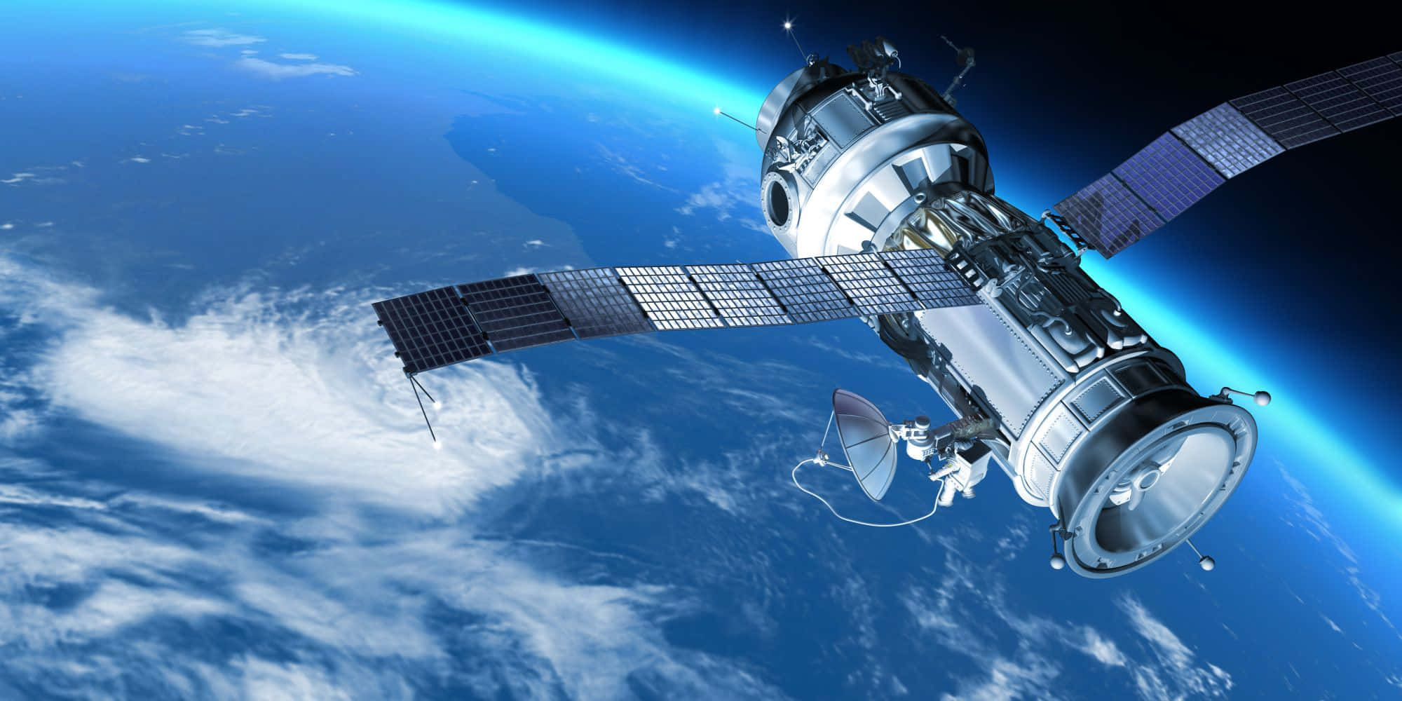 Satellite 桌布 壁紙 — 一顆詳細的衛星繞地球運行，展示藍色海洋、白色雲層以及地球彎曲的地平線，背景是太空的黑色虛空。