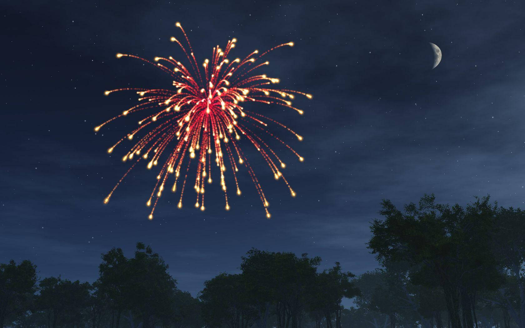 Fireworks 桌布 壁紙 — 一顆鮮豔的紅色和金色煙火在繁星點點的夜空中爆炸，下方是黑暗的樹線，可見一彎新月。