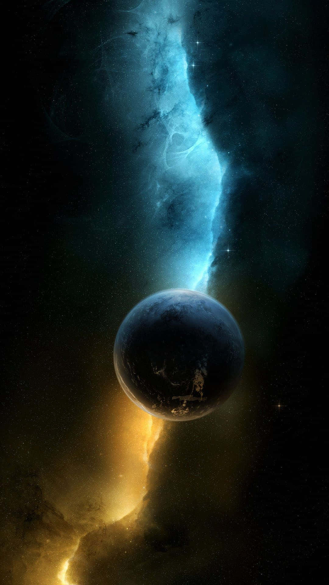 太空 桌布 壁紙 — 一顆黑暗行星漂浮在雄偉的藍金色宇宙星雲之下，背景是繁星點點的虛空。
