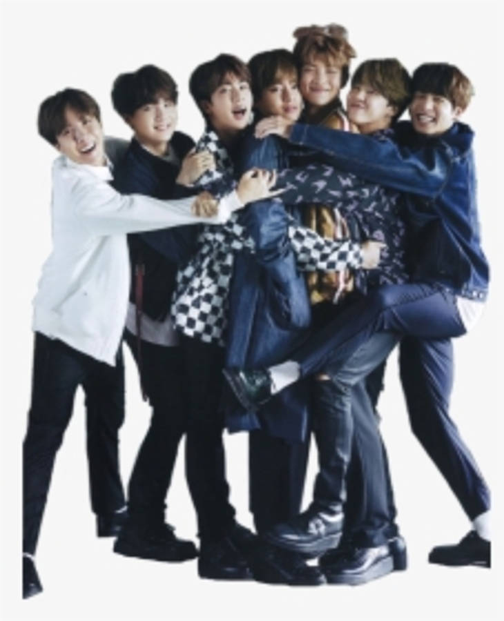 bts group cute 桌布 壁紙 — 七位年輕男士身穿時尚深藍色服裝，在純白背景前充滿活力地緊密擁抱合照。