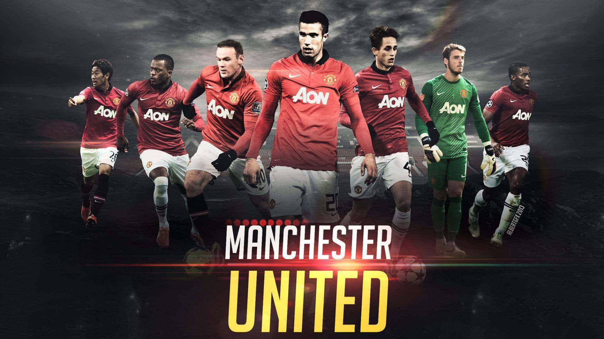 Manchester United Team 桌布 壁紙 — 七位身穿紅綠色球衣的曼聯足球員在黑暗風暴背景下向前邁進，下方有發光的球隊名稱。