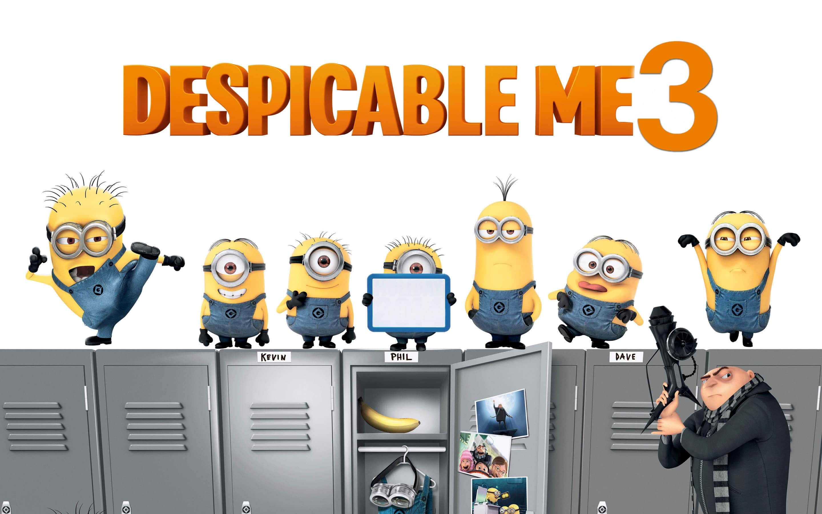 Despicable 桌布 壁紙 — 七個身穿藍色工裝褲的黃色小小兵在灰色置物櫃旁愉快地擺姿勢，而格魯從後面用相機瞄準。