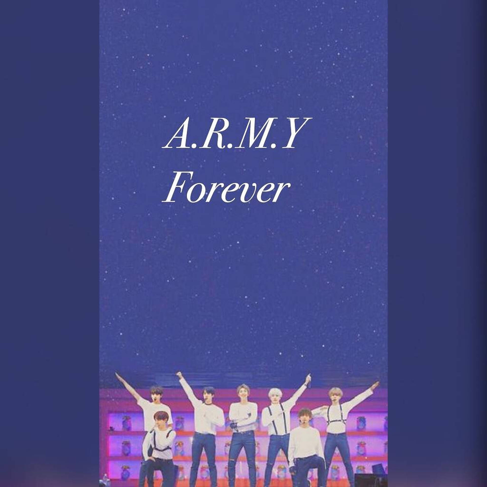 七名K-pop偶像在舞台上舉起雙臂，星空下文字A.R.M.Y Forever — BTS ARMY GIF 壁紙