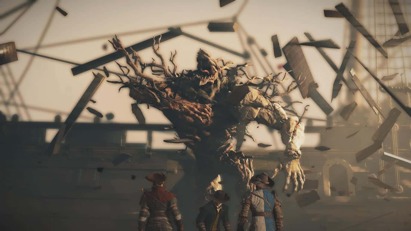 1366x768 Greedfall 桌布 壁紙 — 三位冒險者在倒塌的木碎中，於廢棄的造船廠面對一個巨大的樹狀怪物。