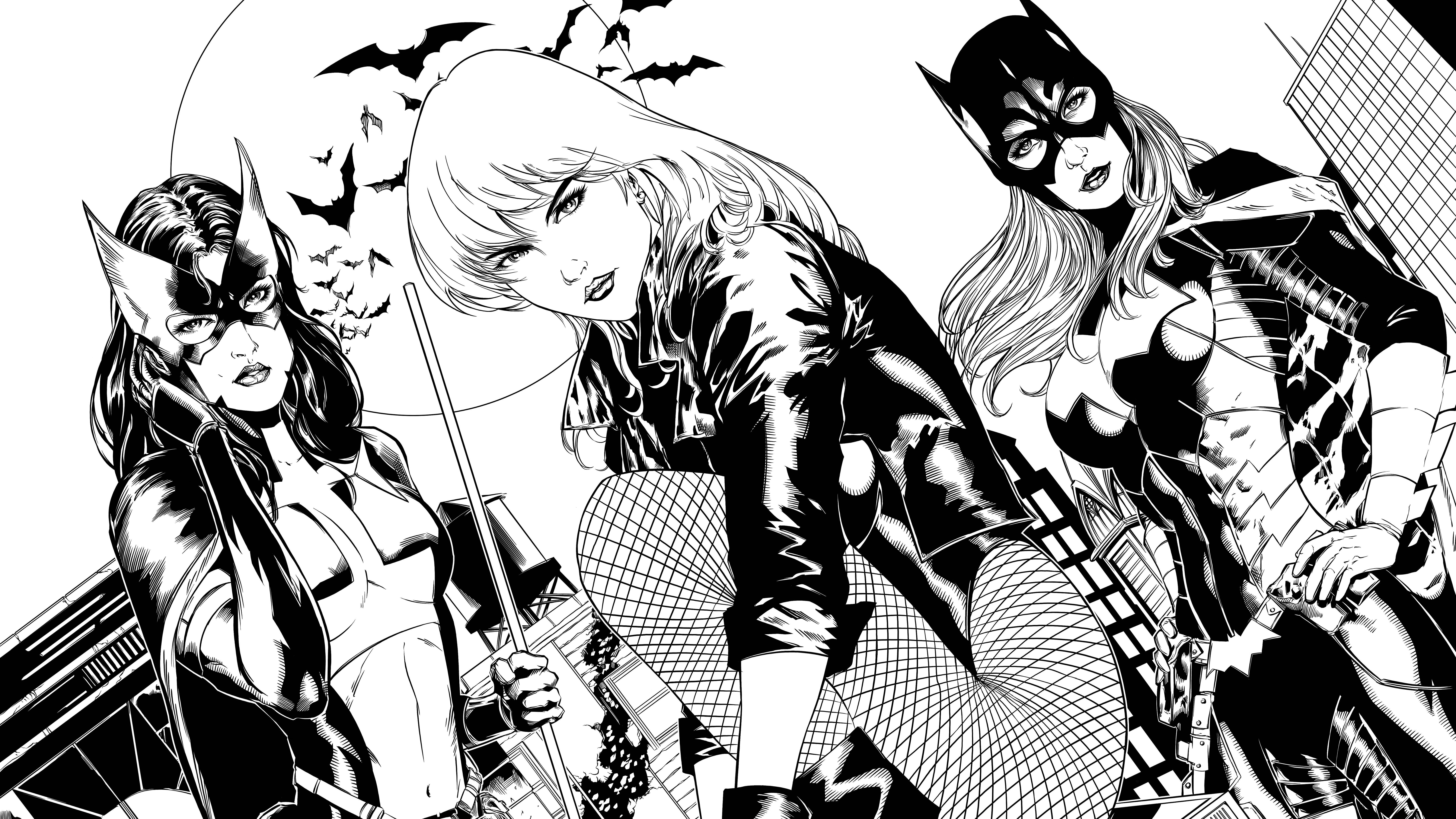 Black Canary 桌布 壁紙 — 三位風格化的女性超級英雄以黑白漫畫藝術在蝙蝠滿佈的月光城市景觀中動態擺姿勢。