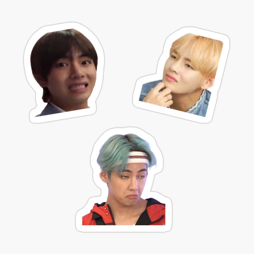 BTS 桌布 壁紙 — 三個K-pop偶像的剪貼貼紙，表情和髮型各異，背景為純色。
