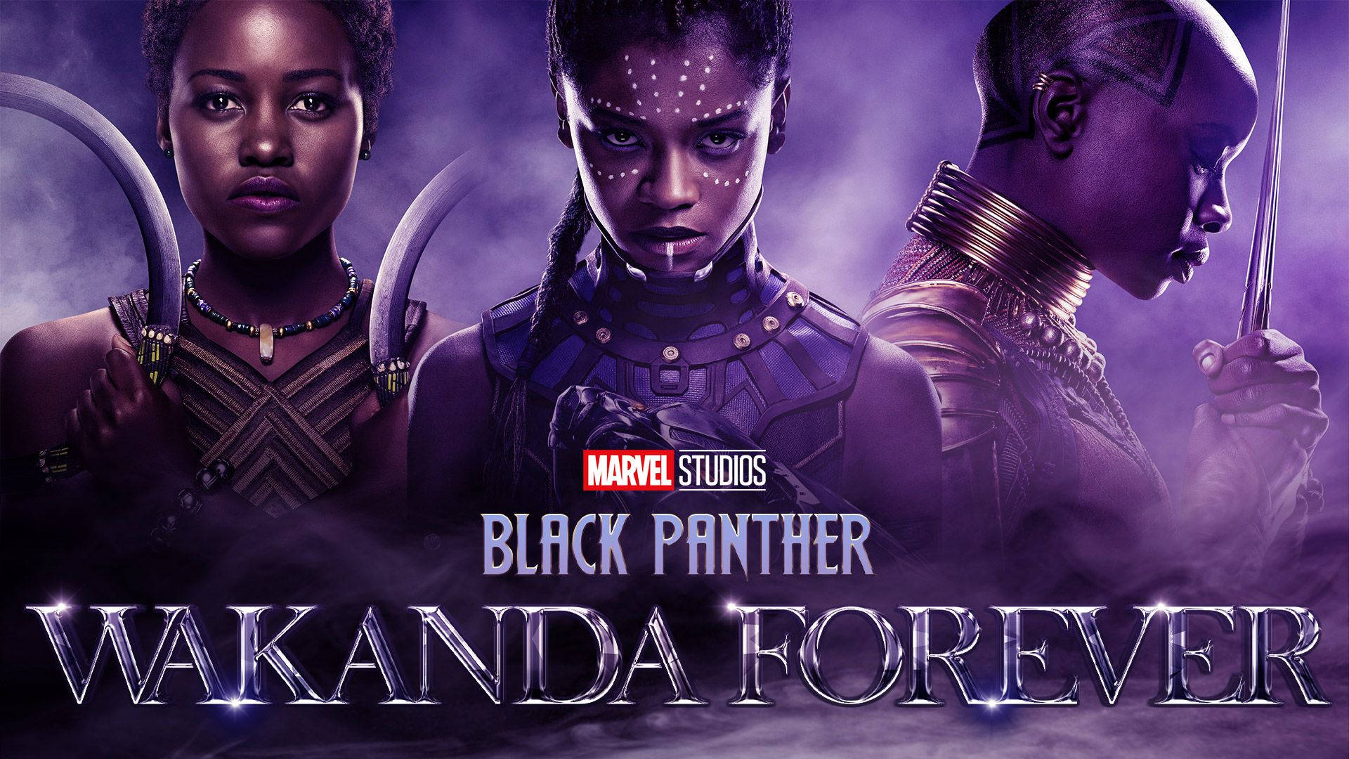 Wakanda 桌布 壁紙 — 三個兇猛的黑豹角色站在戲劇性的紫色霧氣中，帶有發光的標題文字。