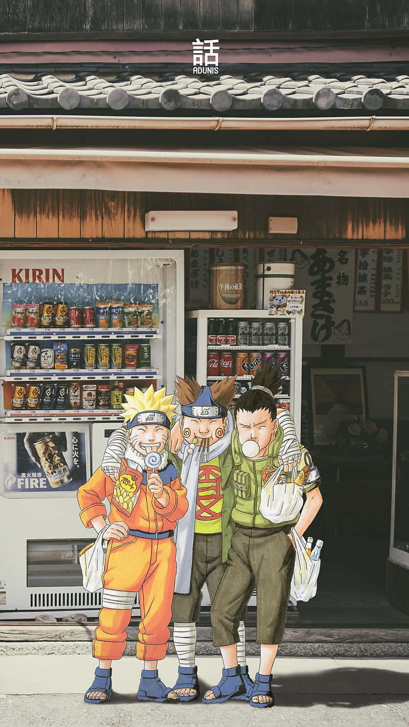 桌布 壁紙 — 三個動漫忍者角色愉快地站在一間有存貨冰箱的日本便利商店前。