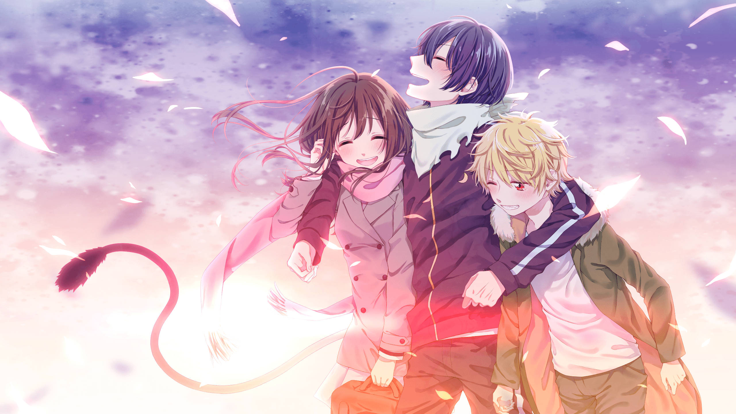 Noragami 桌布 壁紙 — 三個動漫角色在柔和的紫色天空下，櫻花飄落時歡快地大笑。