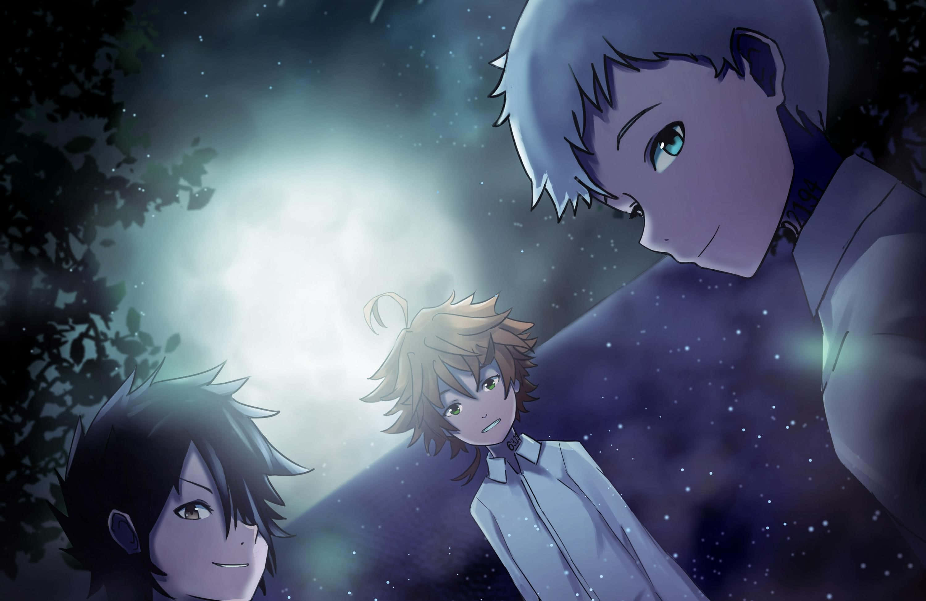 The Promised Neverland Emma 桌布 壁紙 — 三個動漫角色在閃爍的月亮下仰望，周圍是繁星點點的夜空和黑暗的樹木。