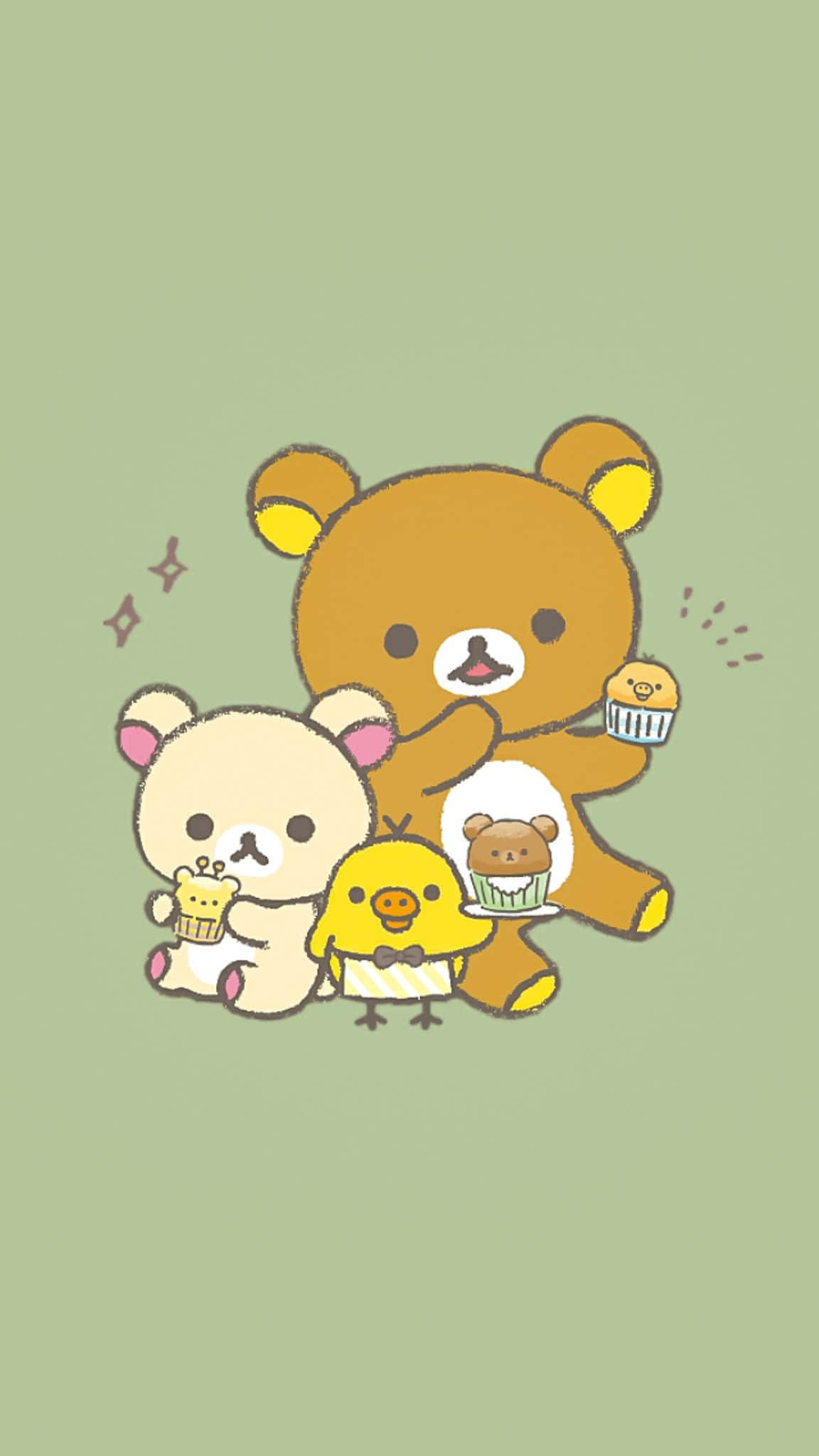 懶懶熊 桌布 壁紙 — 三個可愛的卡通角色，一隻熊、一隻兔子和一隻小雞，在柔和的綠色背景前開心地拿著杯子蛋糕。