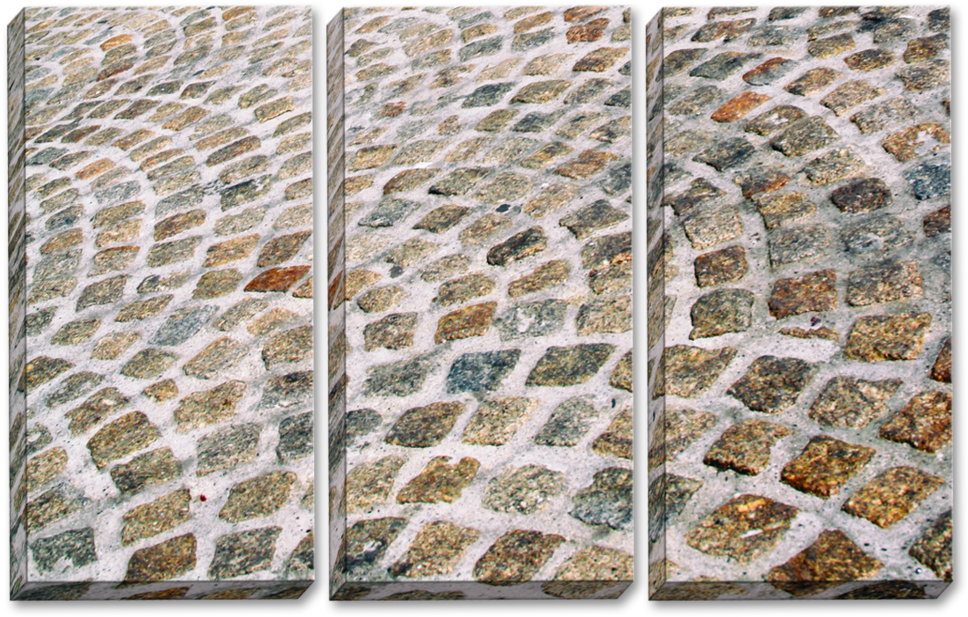 Cobblestone 桌布 壁紙 — 三個垂直面板的特寫，顯示紋理鵝卵石路面，具有多種大地色調和白色砂漿。