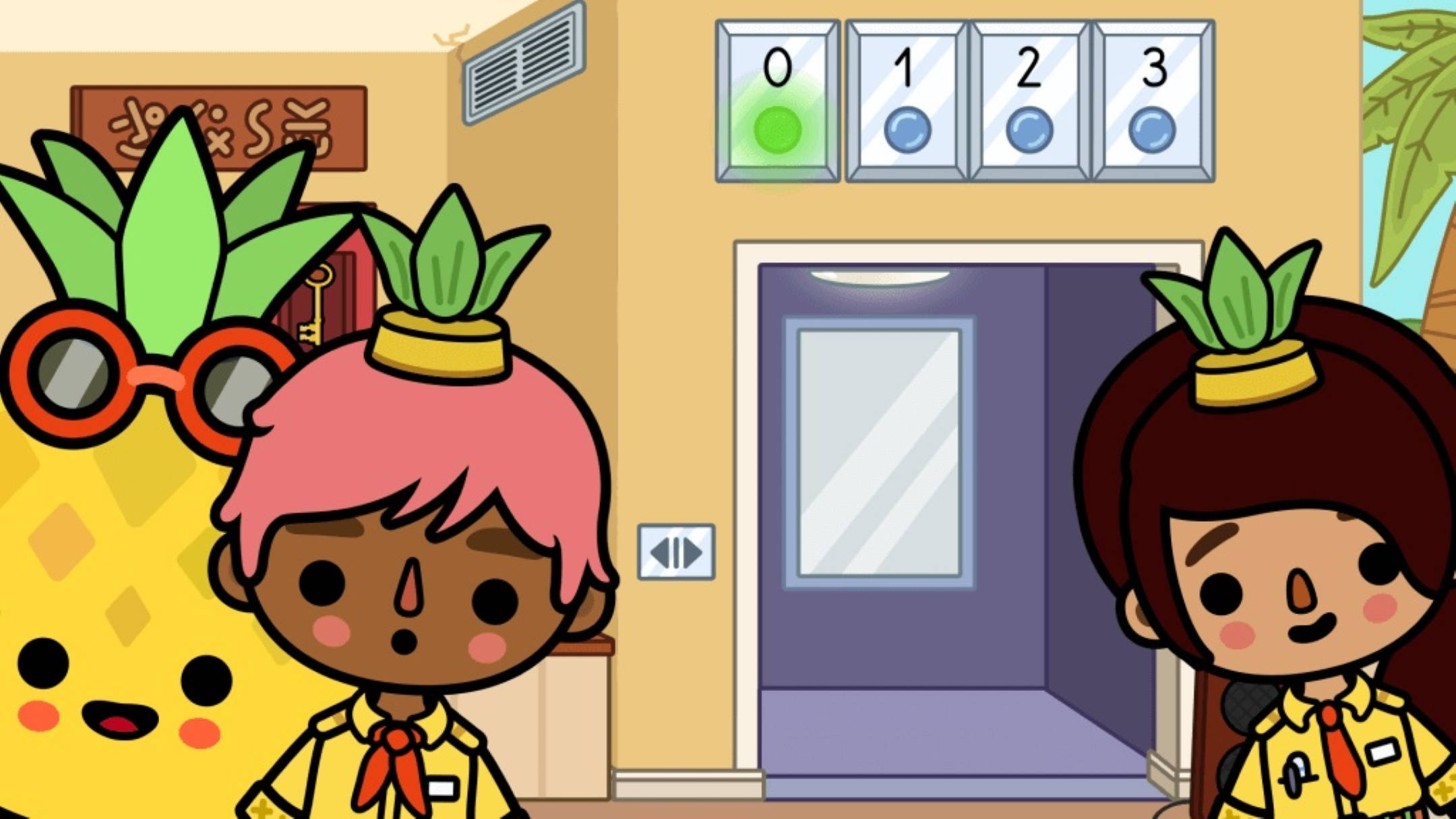 Toca 桌布 壁紙 — 三個戴著鳳梨帽的卡通人物站在電梯附近色彩鮮豔的飯店大廳。
