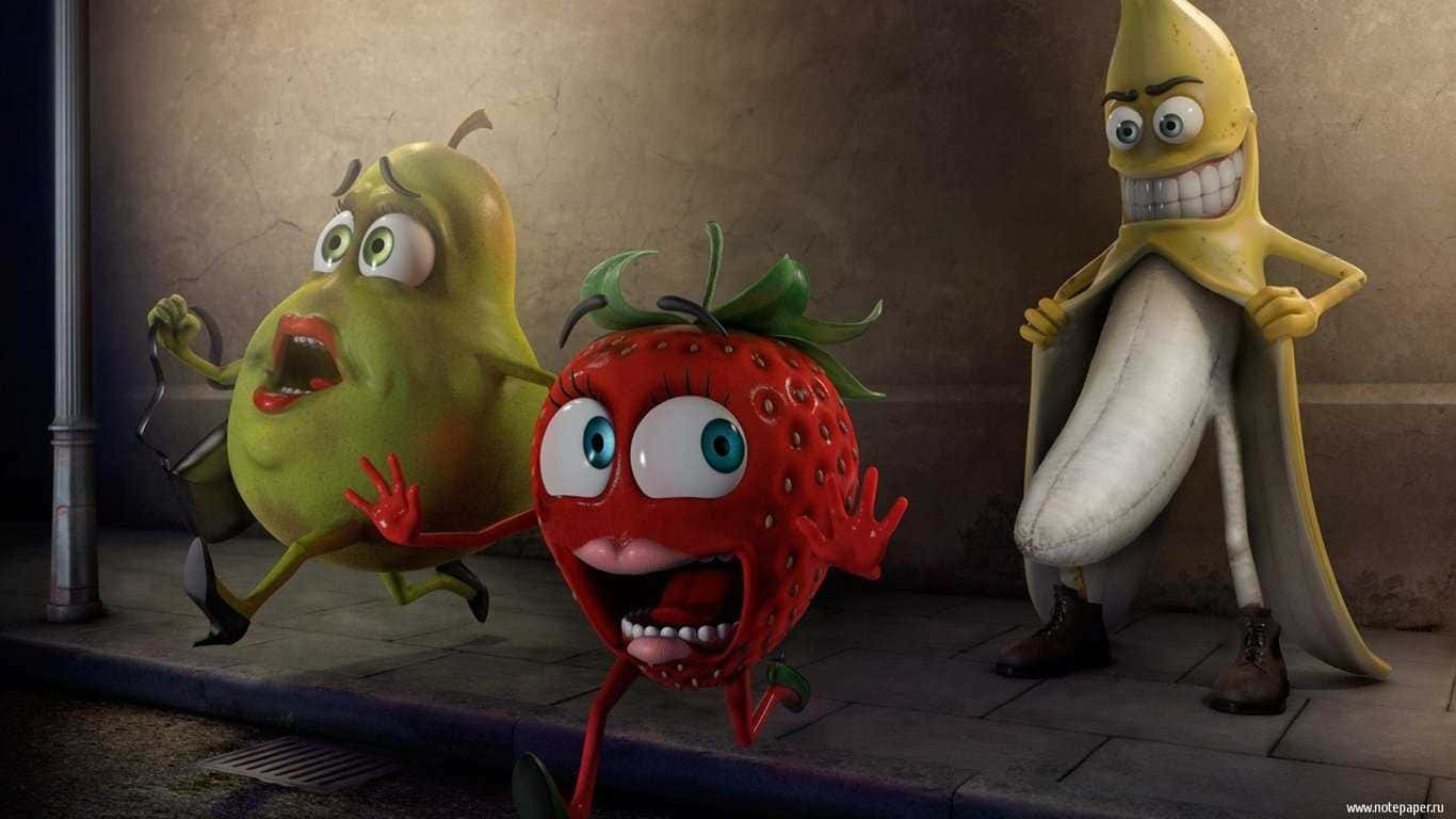 草莓 桌布 壁紙 — 三個擬人化水果：梨、草莓和香蕉，帶著誇張的表情，站在粗糙的城市人行道上。