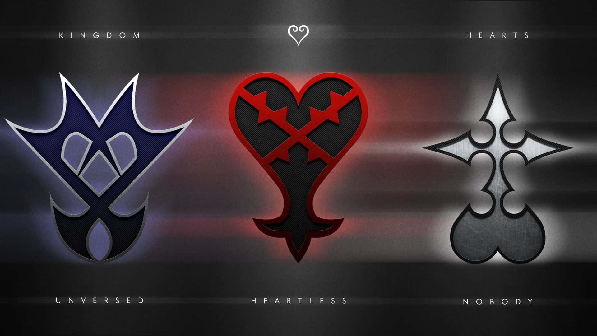 Kingdom Hearts Organization 13 桌布 壁紙 — 三個發光的Kingdom Hearts標誌，分別代表Unversed、Heartless和Nobody，背景為深色漸變並帶有紅色光條。