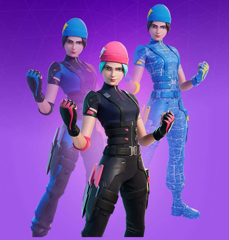 遊戲 桌布 壁紙 — 三個穿著未來裝備的Fortnite角色在發光的紫色幾何背景前自信地擺姿勢。