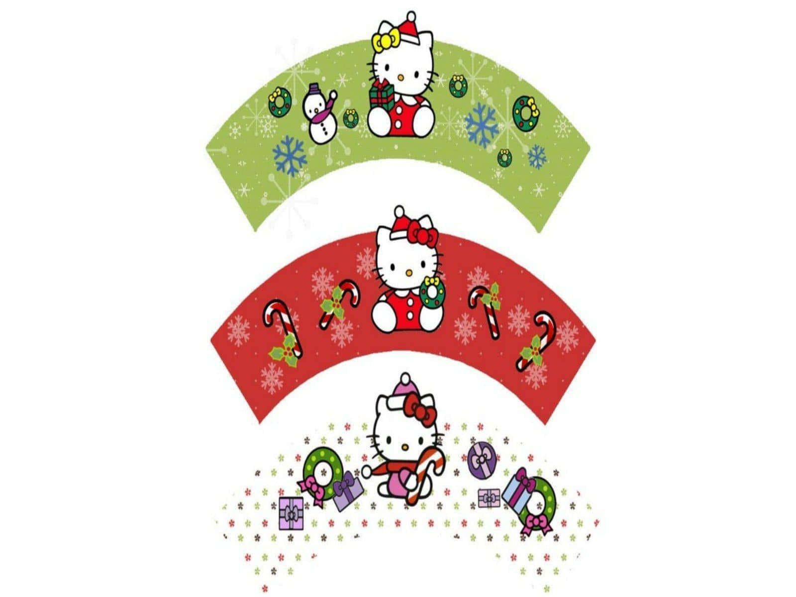Hello Kitty Christmas 桌布 壁紙 — 三個節日Hello Kitty杯子蛋糕包裝紙，飾有雪花、拐杖糖和綠色、紅色和紫色的節日禮物。