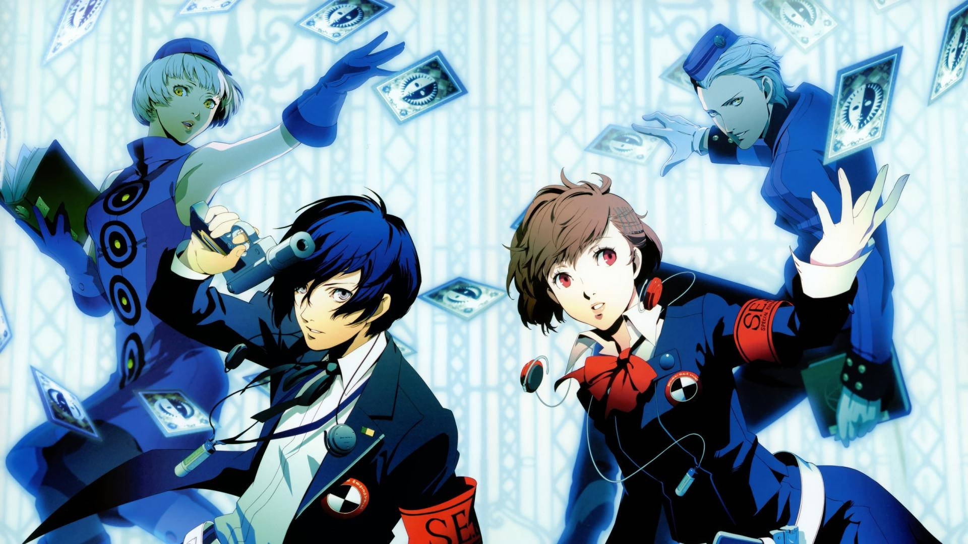 Persona 3 桌布 壁紙 — 三個身穿藍色制服的動漫角色在圖案背景上揮舞槍枝和卡牌，背景有浮動的卡牌。