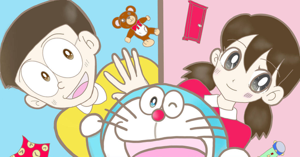 nobita shizuka love 桌布 壁紙 — 三個開心的動漫角色在一個分屏房間裡，有漂浮的泰迪熊和紅色櫃子。