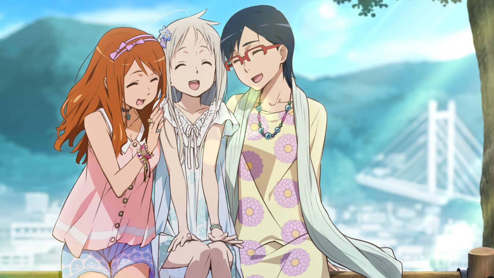 Anohana 桌布 壁紙 — 三個開心的動畫女孩在明亮的天空下一起大笑，遠處有橋樑和山脈。