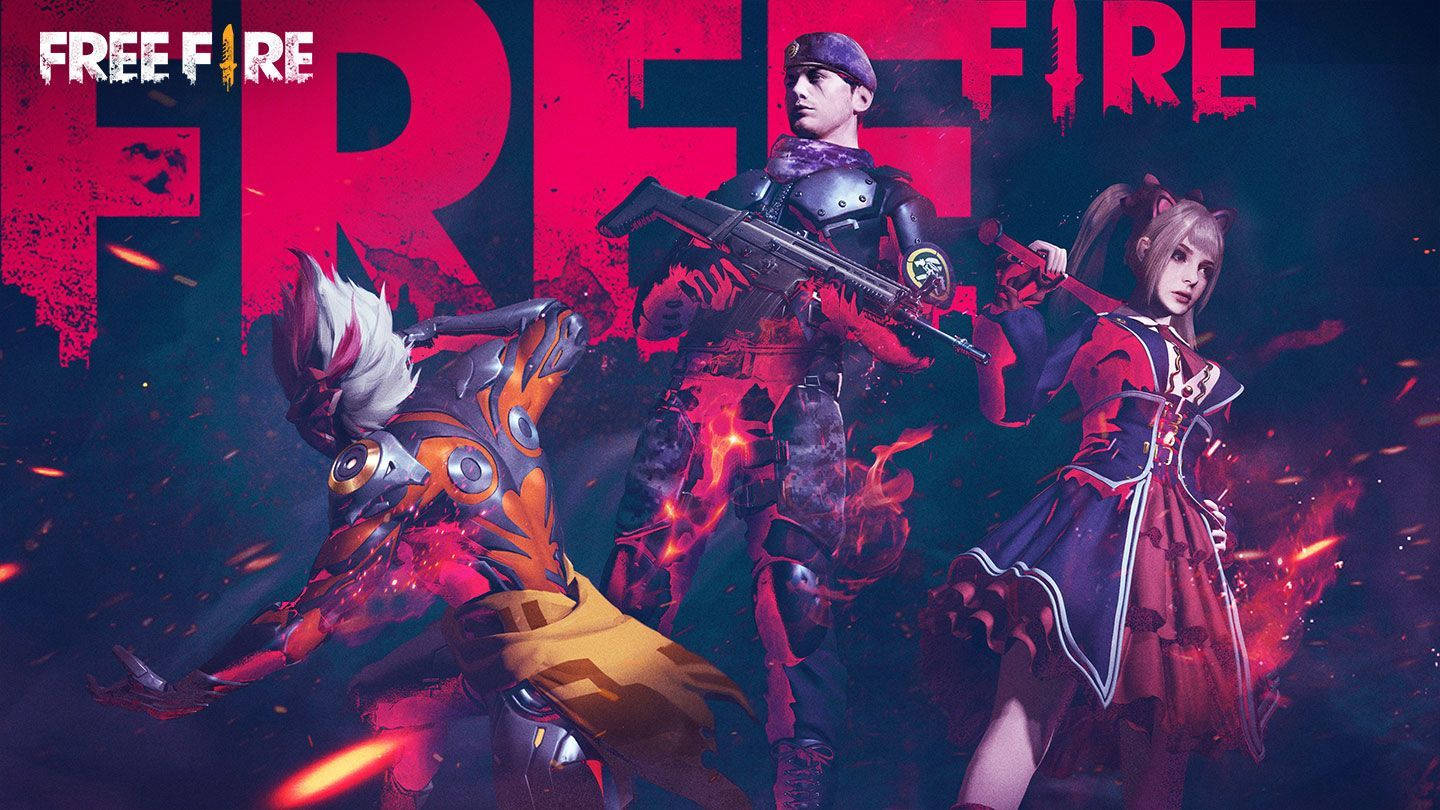 free fire banner 桌布 壁紙 — 三個風格化的遊戲角色身穿戰鬥裝備，站在火紅和深藍色的背景前，火花四濺。