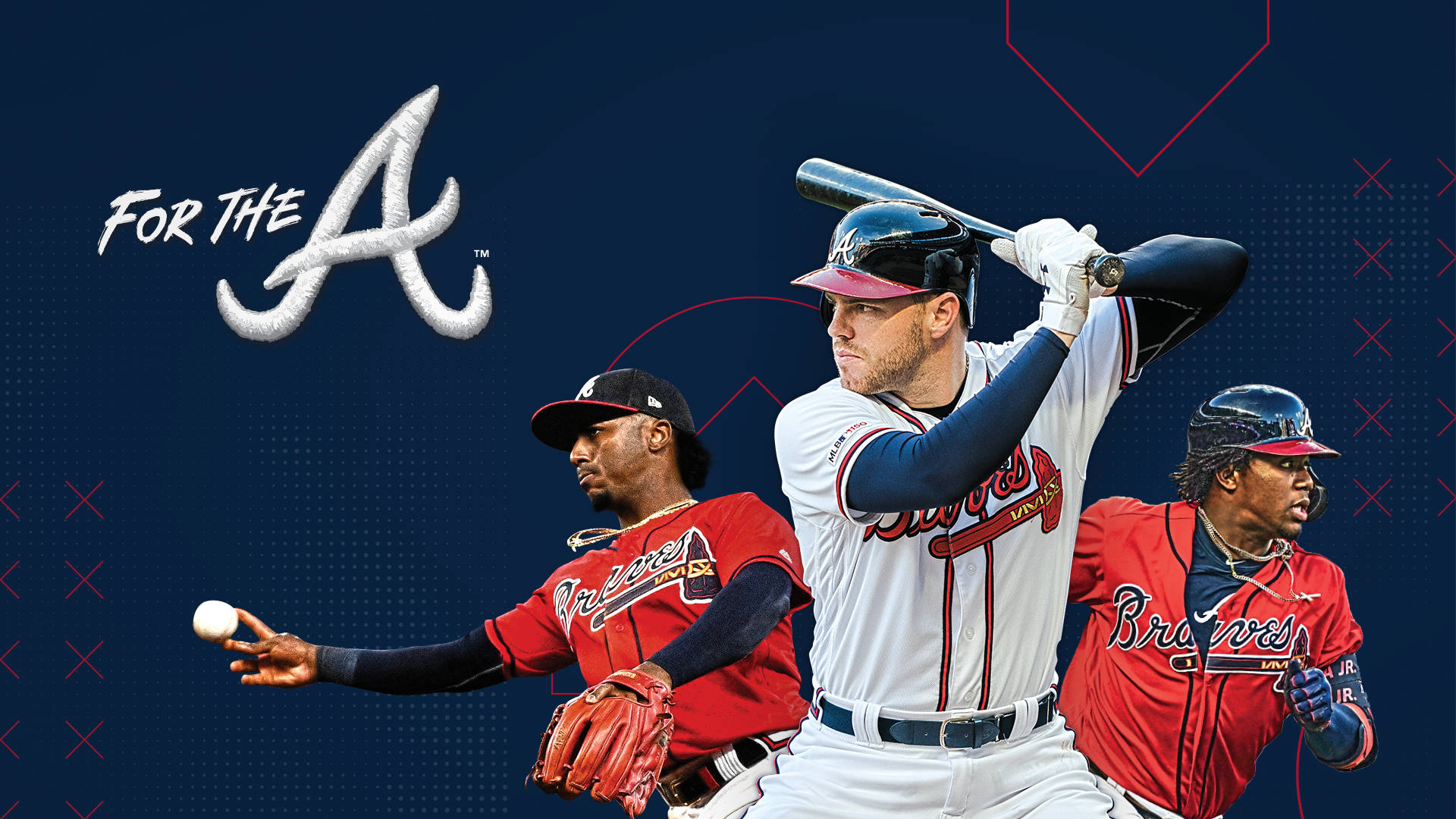 Braves 桌布 壁紙 — 三名亞特蘭大勇士隊棒球選手在深藍色背景上擺出動作姿勢，附有球隊標誌和幾何圖案。