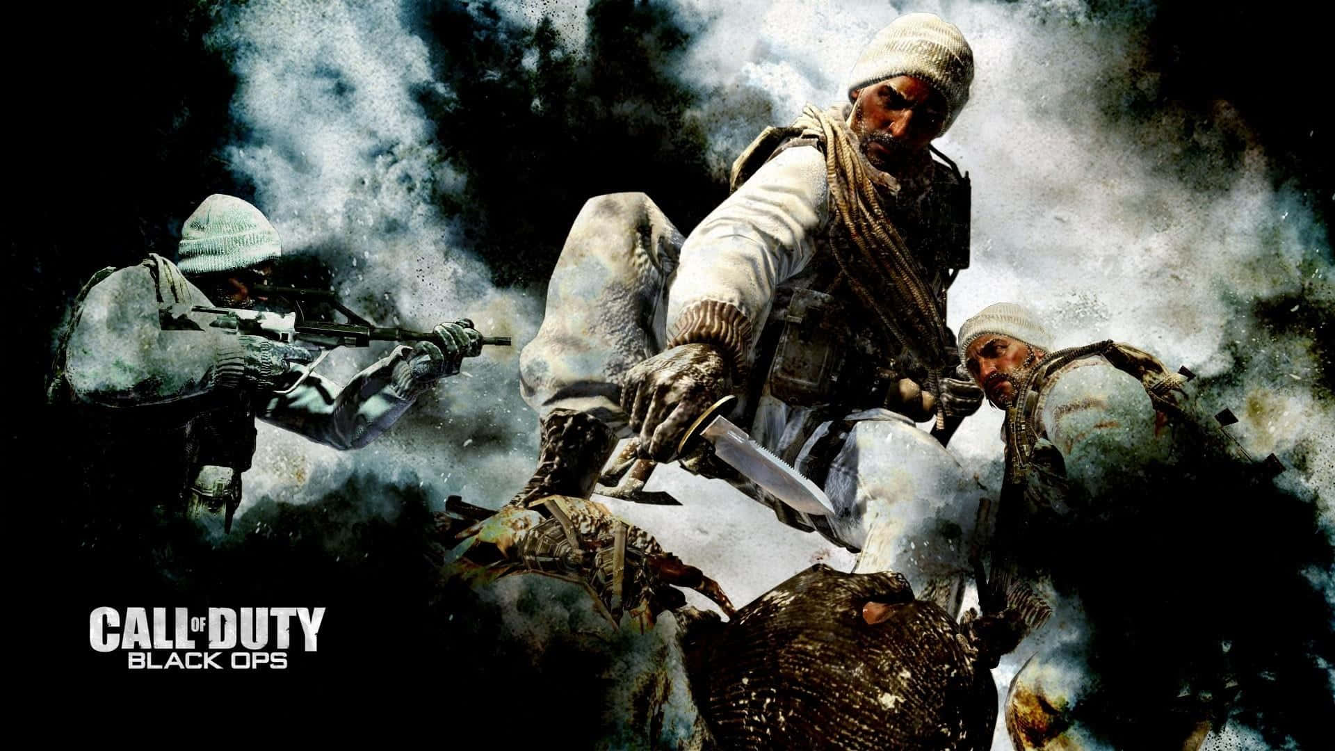 Call Of Duty Black Ops 桌布 壁紙 — 三名身穿冬季裝備的士兵在煙霧和碎片中的雪地戰場上衝突。
