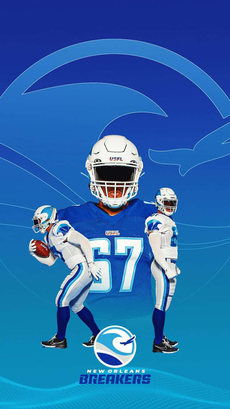 Usfl 桌布 壁紙 — 三名身穿藍白球衣的足球運動員在帶有球隊標誌的漸變藍色背景上動態擺姿勢。