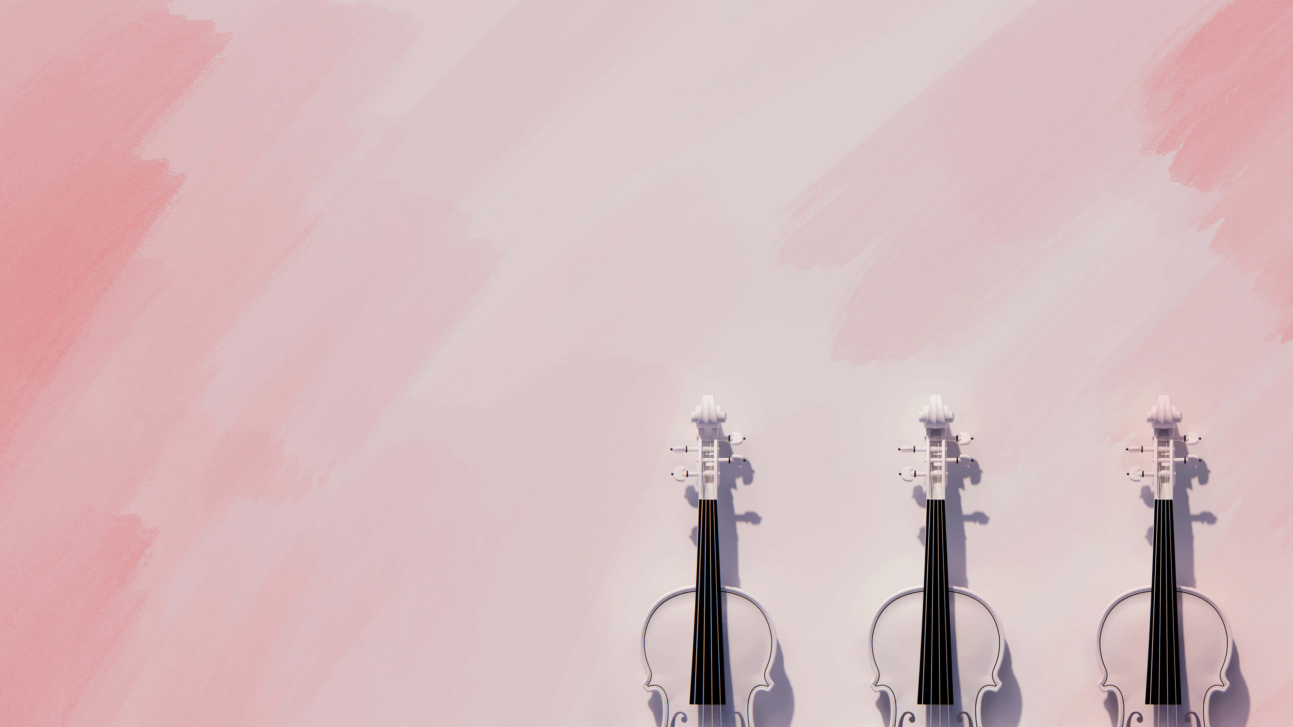 violin 桌布 壁紙 — 三把小提琴排成一排，背景是柔和的粉紅色水彩畫，帶有溫柔的筆觸。