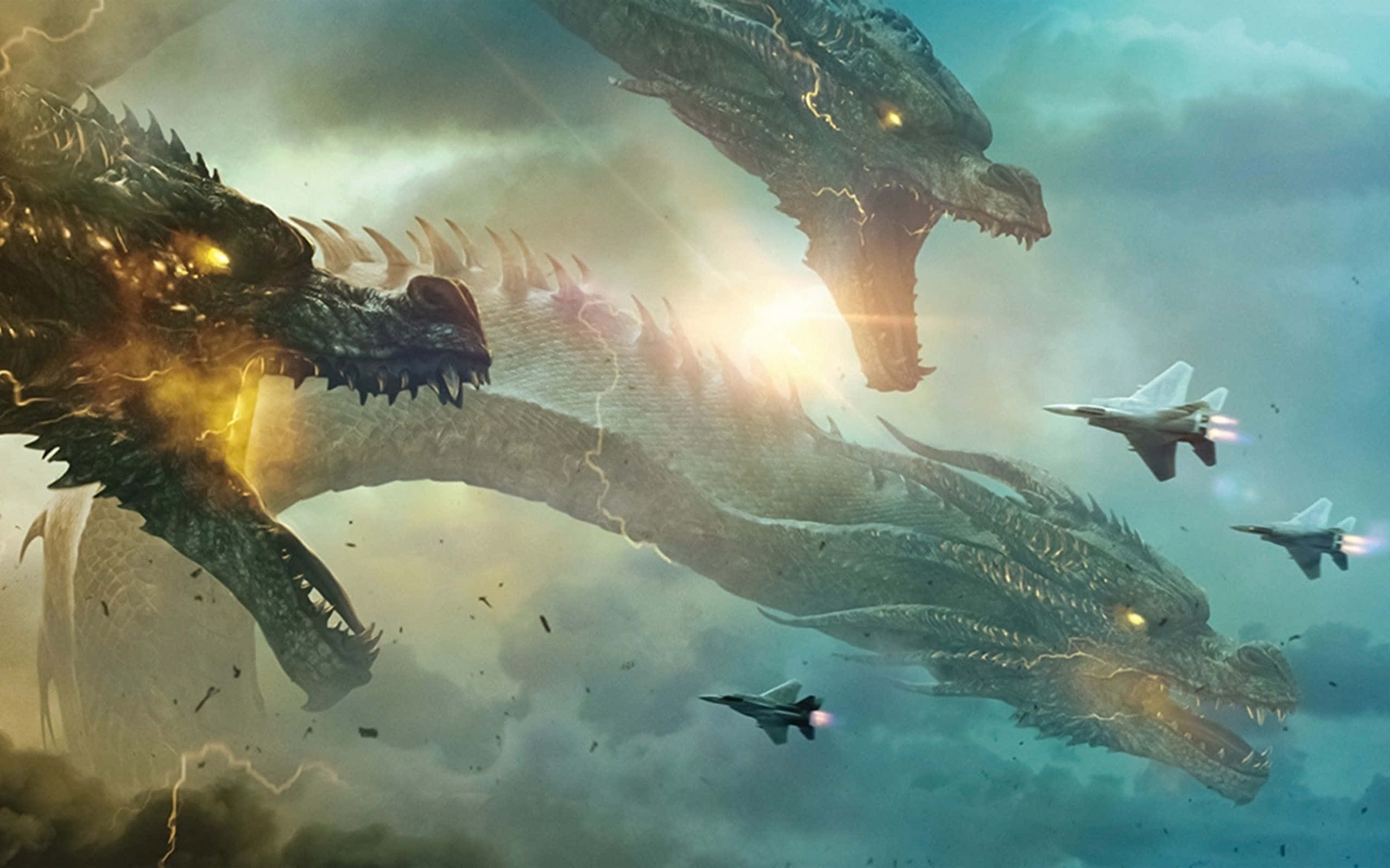 King Ghidorah 桌布 壁紙 — 三條巨龍，眼睛發光，鱗片上閃電劈啪作響，在暴風雨的天空下與戰鬥機交戰。