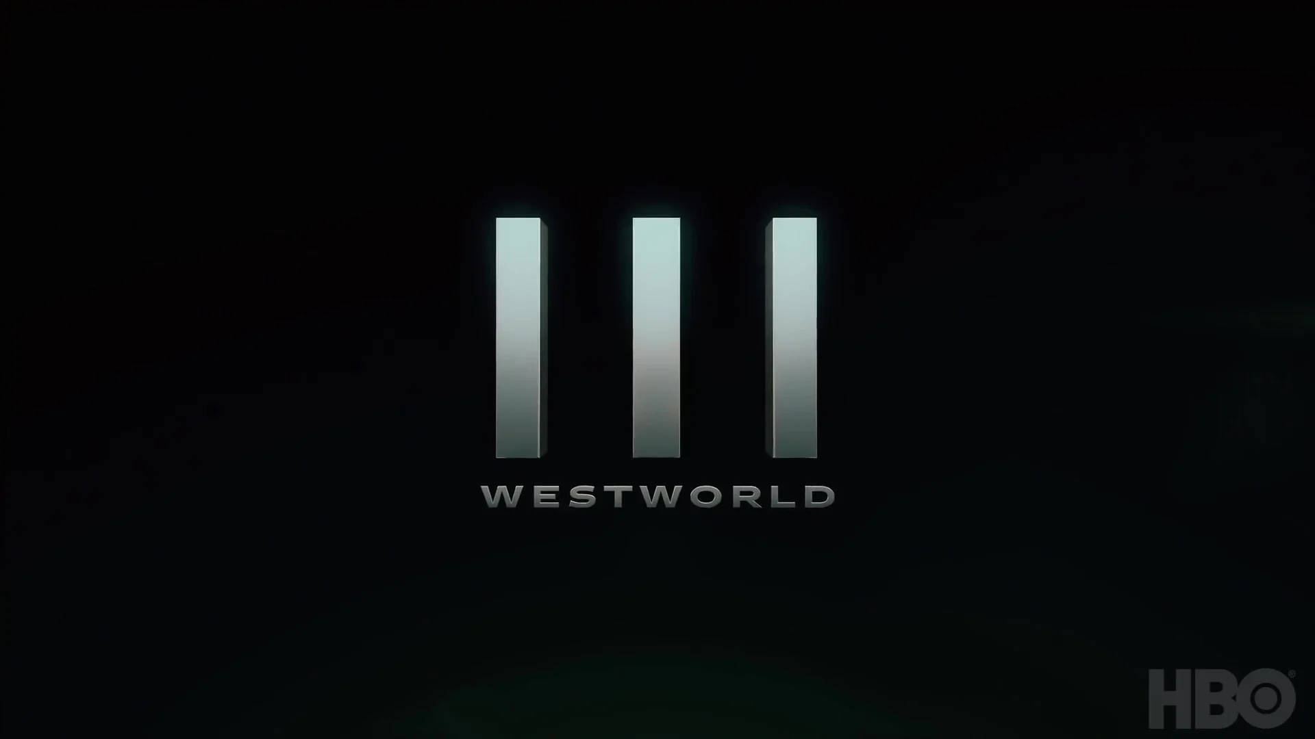 Westworld 桌布 壁紙 — 三條發光的垂直條紋和單詞WESTWORLD以金屬銀色出現在深色背景上。