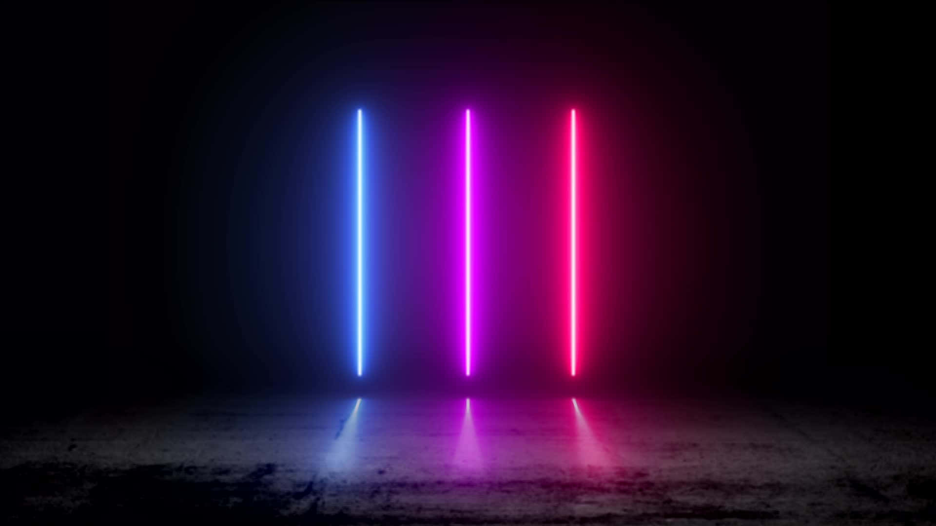 Beautiful Neon 桌布 壁紙 — 三條發光的霓虹燈管，藍色、粉紅色和紅色，在黑色虛空中的深色混凝土地板上投射出鮮豔的反射。