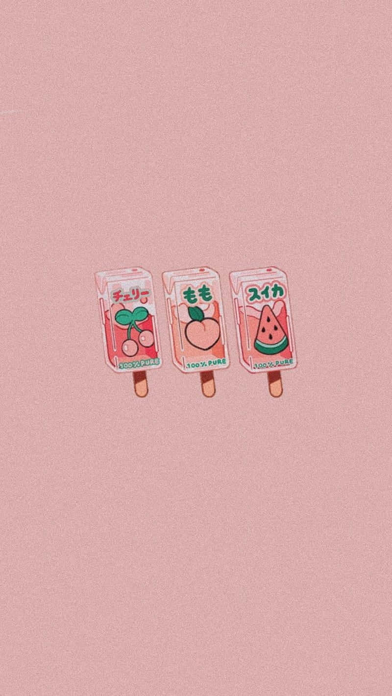 Kawaii Japanese 桌布 壁紙 — 三款可愛的插圖冰棒，標有櫻桃、桃子和西瓜口味，放在柔和的粉紅色背景上。