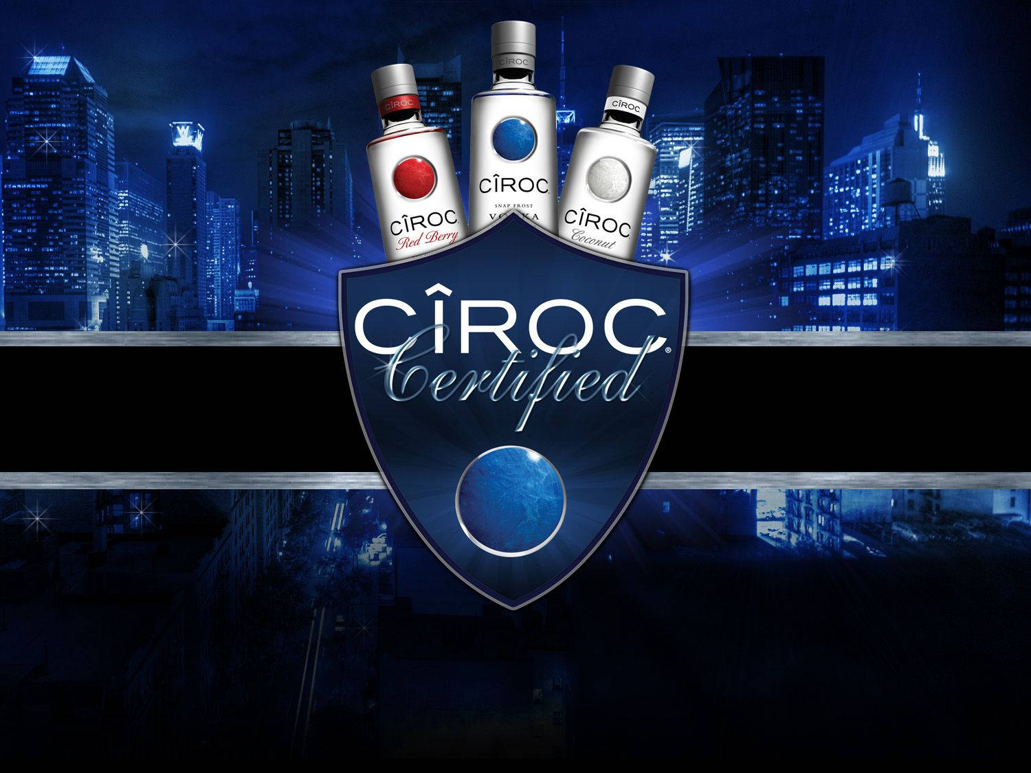 Drink 桌布 壁紙 — 三瓶Cîroc伏特加酒矗立在盾牌標誌上，背景是夜間發光的藍色城市天際線。