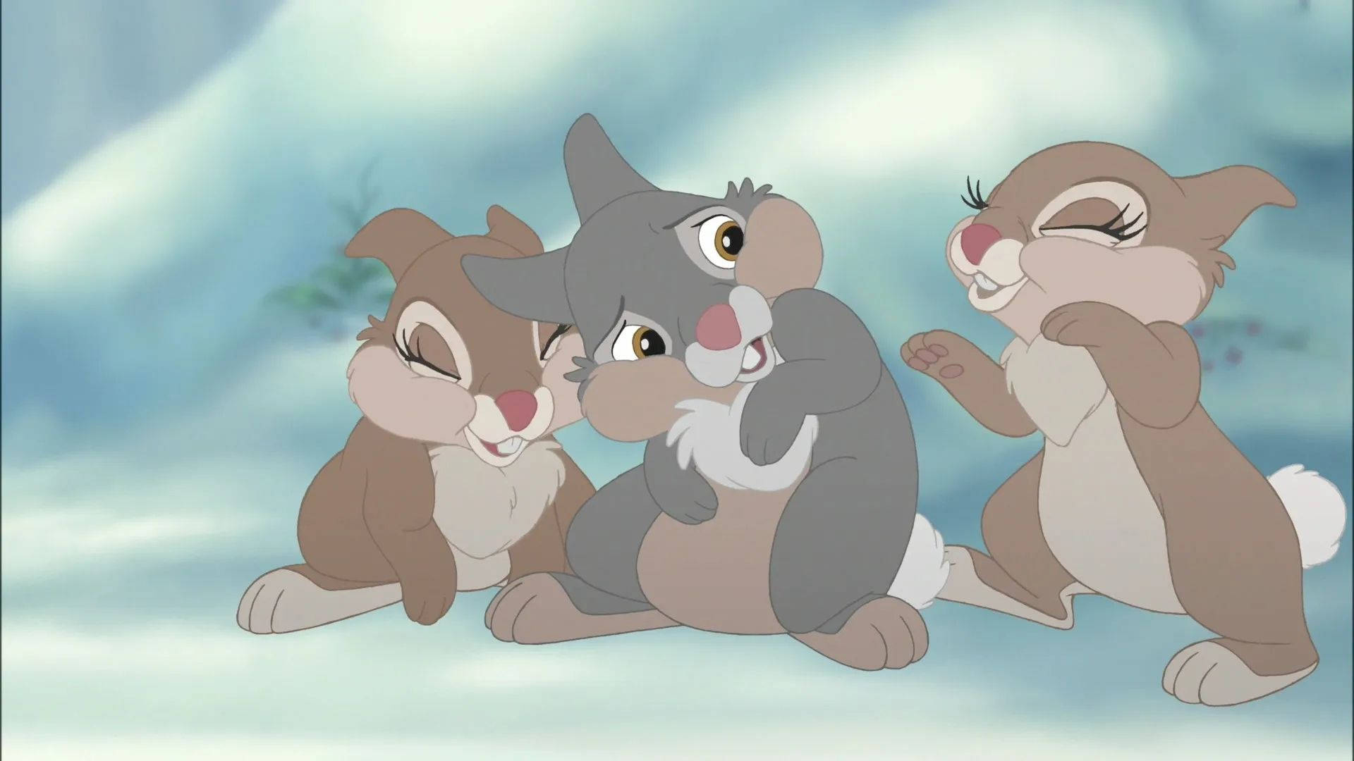 Thumper 桌布 壁紙 — 三隻動畫兔子在雪景中一起分享歡樂、嬉戲的時刻。