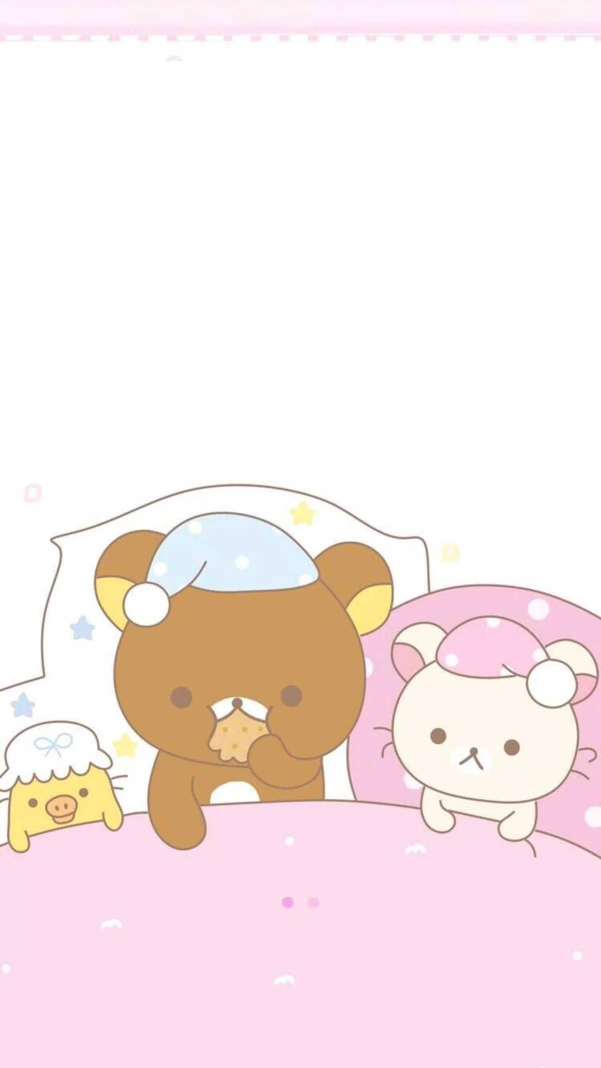 懶懶熊 桌布 壁紙 — 三隻穿著睡衣的可愛卡通動物在粉紅色毯子下依偎，周圍漂浮著星星和雲朵。