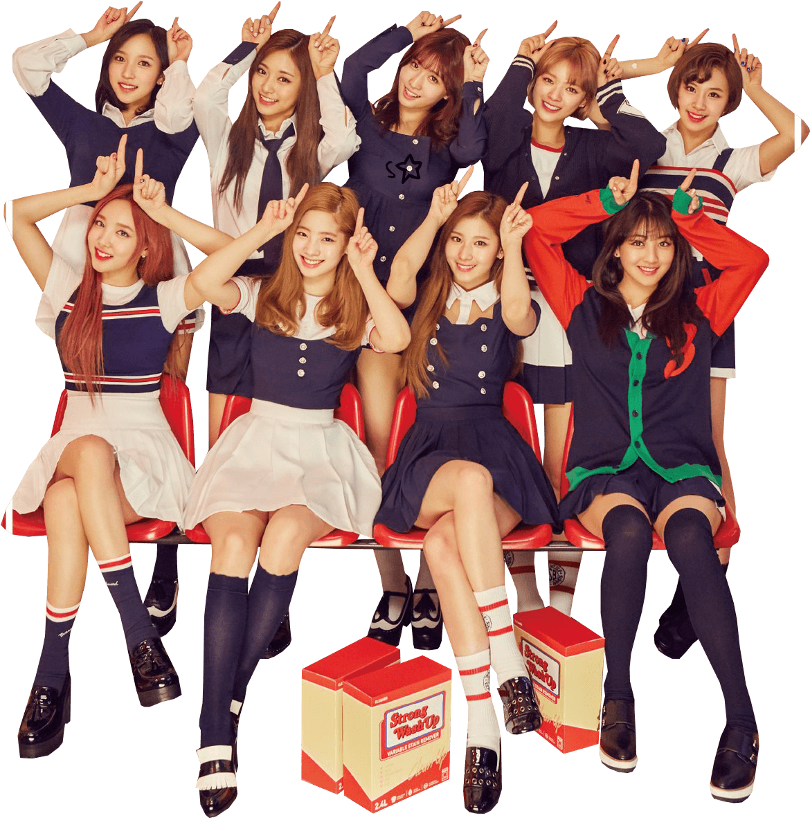twice 桌布 壁紙 — 九位微笑的年輕女性穿著協調的水手風格服裝，在黑色背景前的紅色椅子上愉快地擺姿勢。