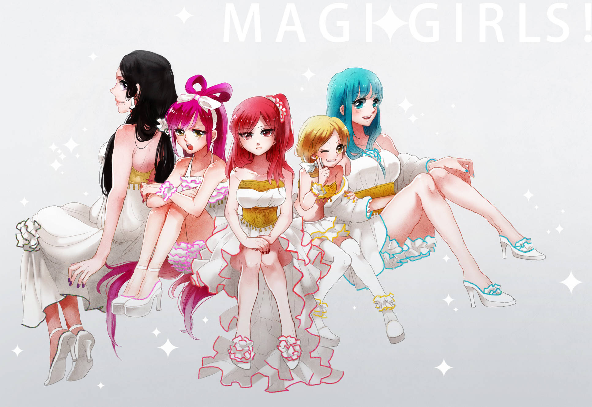 magi the kingdom of magic 桌布 壁紙 — 五位動漫風格魔法少女穿著白色荷葉邊連衣裙，排成一排坐在閃閃發光的淺灰色背景前。