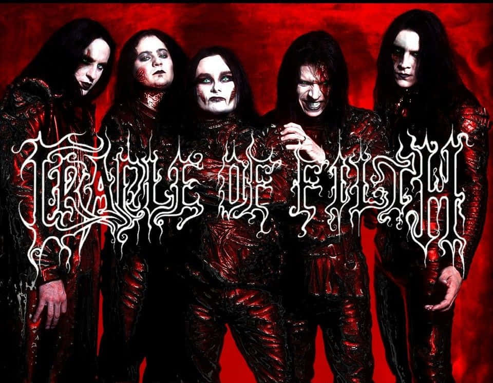 Black Metal Music 桌布 壁紙 — 五位哥德金屬樂團成員身穿紅色皮革服裝，化著蒼白的妝容，在血紅色的背景前擺姿勢。