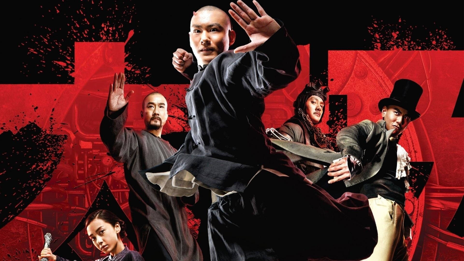 martial arts 桌布 壁紙 — 五位身穿傳統服飾的武術家，在鮮明的紅色和黑色潑濺背景前擺出動態姿勢。