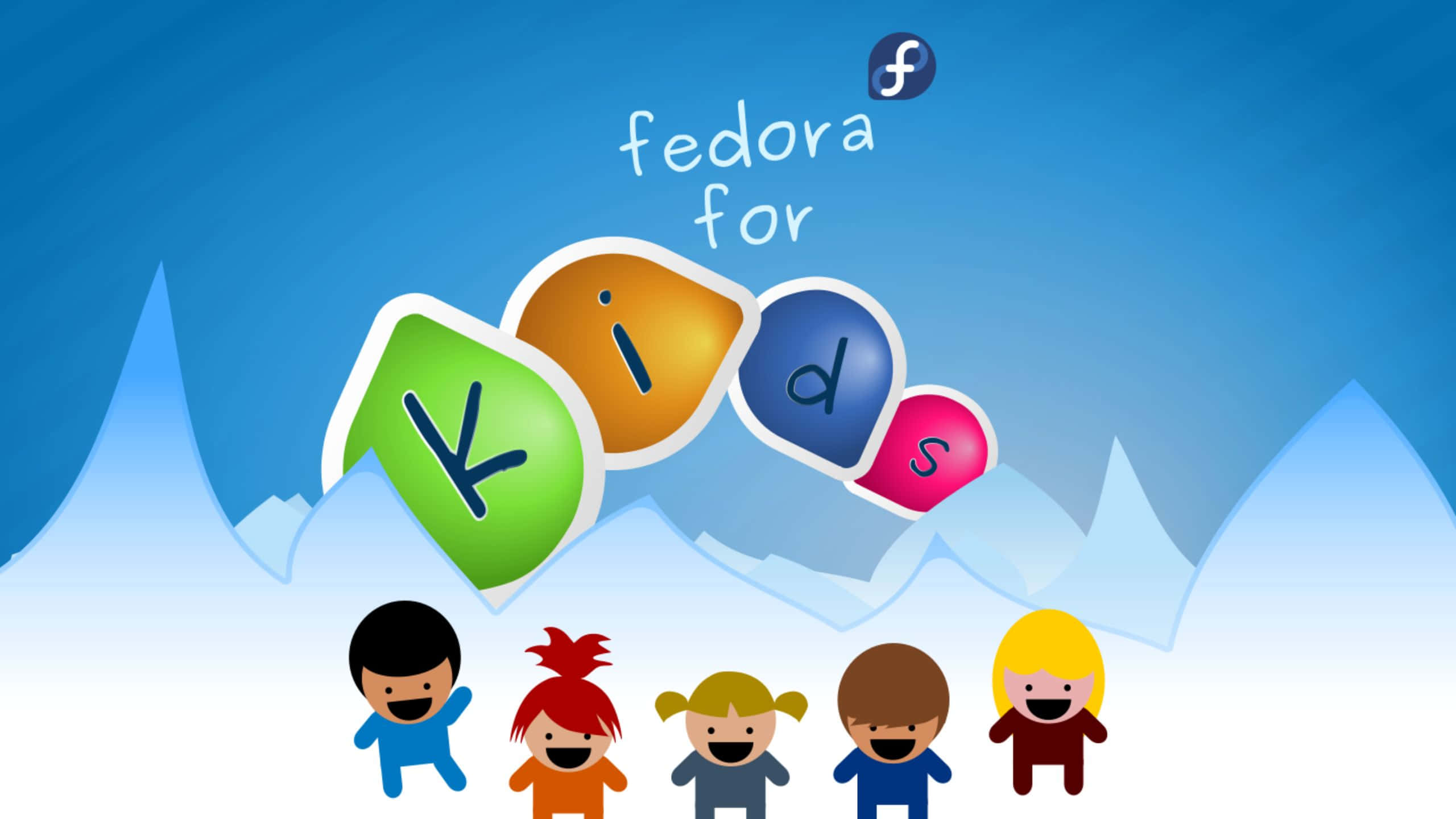 Education 桌布 壁紙 — 五個微笑的卡通小孩站在色彩繽紛的Fedora for Kids標誌前，該標誌形狀像氣球，背景是藍色的山脈。