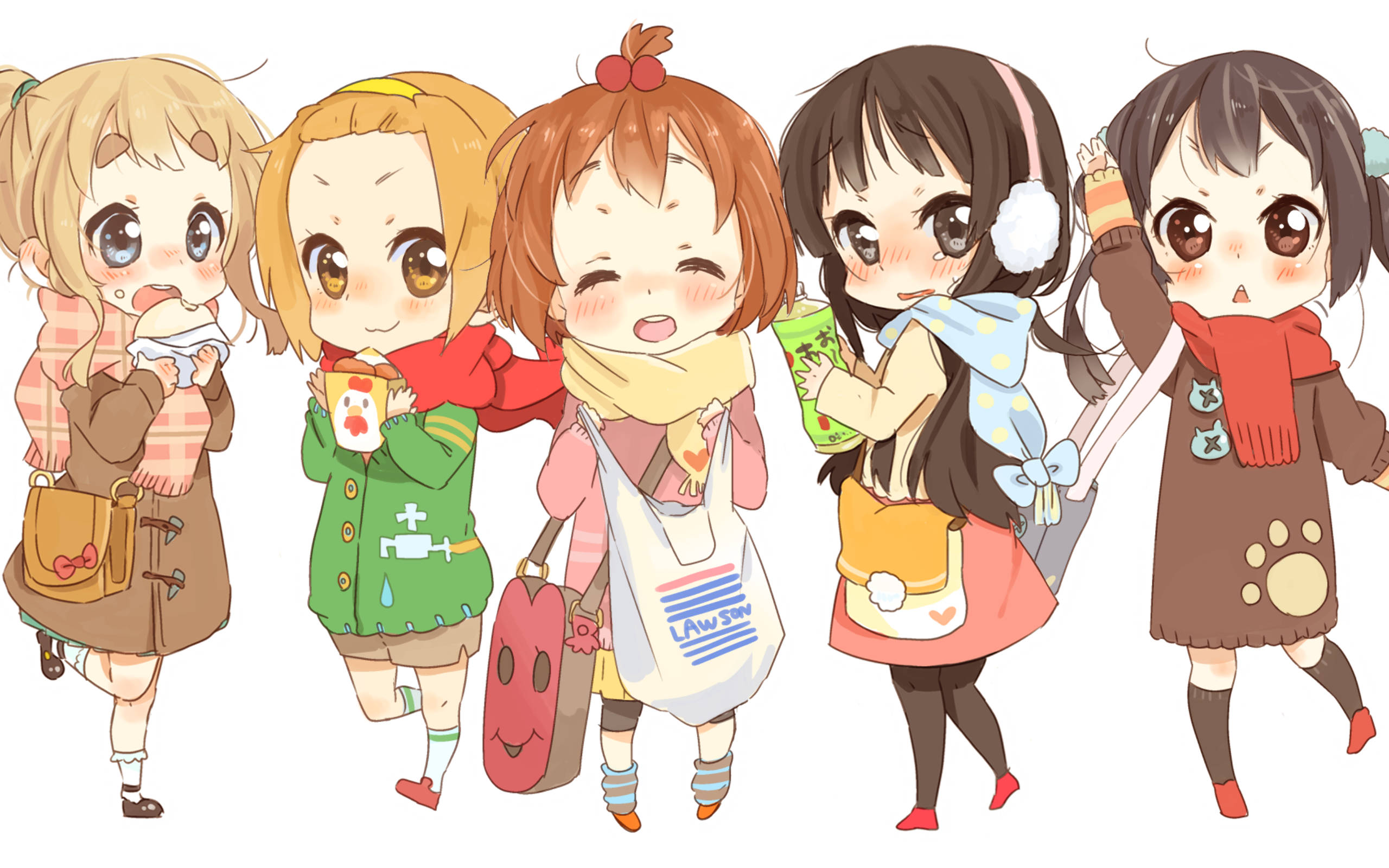 K-on 桌布 壁紙 — 五個穿著冬裝的Q版動漫女孩，拿著飲料和包包，帶著愉快表情一起走。