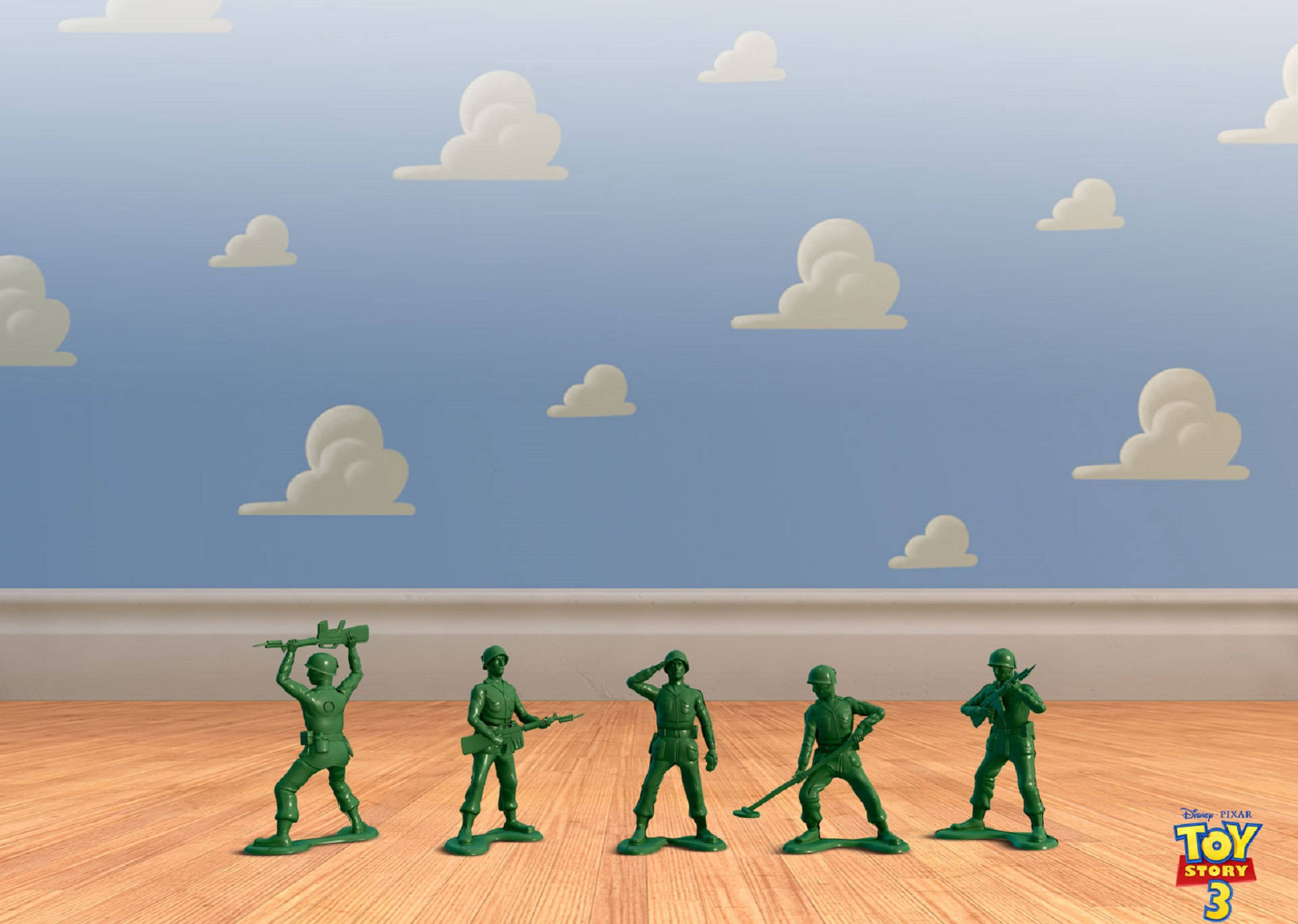 Toy Story 3 桌布 壁紙 — 五個綠色塑膠玩具士兵在木地板上排成一列，背景是藍天白雲壁紙。