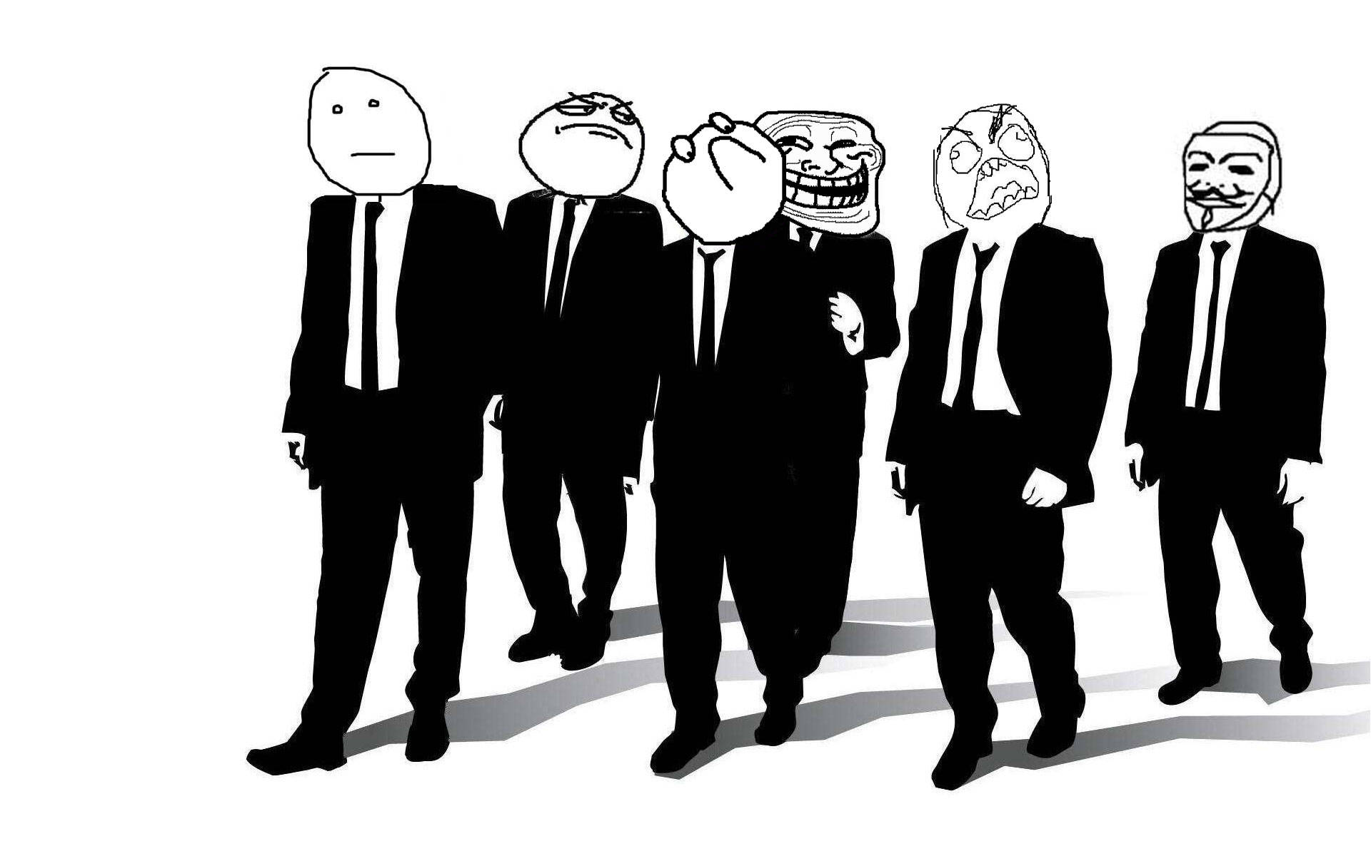meme 桌布 壁紙 — 五個身穿西裝、帶有誇張卡通面孔的男人站成一排，在白色背景上投射陰影。