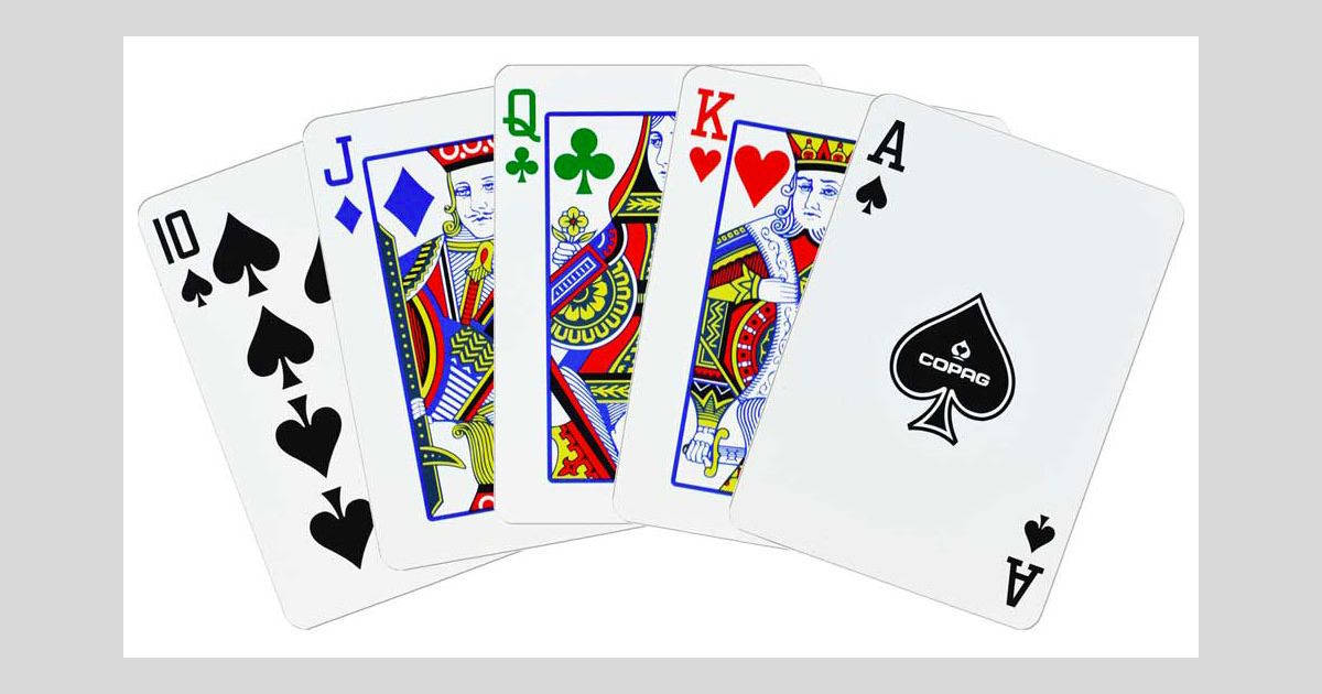 Casino 桌布 壁紙 — 五張撲克牌扇形展開，顯示黑桃十、傑克、皇后、國王、Ace、方塊傑克、梅花皇后、紅心國王及黑桃Ace，並有Copag標誌。